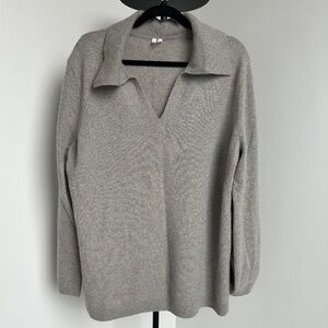 Arket Tan V-Neck Sweater Classic Knit Design